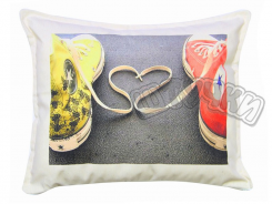 Декоративная подушка - Кеды цветные