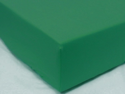 Простыня на резинке трикотажная 160х200 / оттенки темно-зеленого